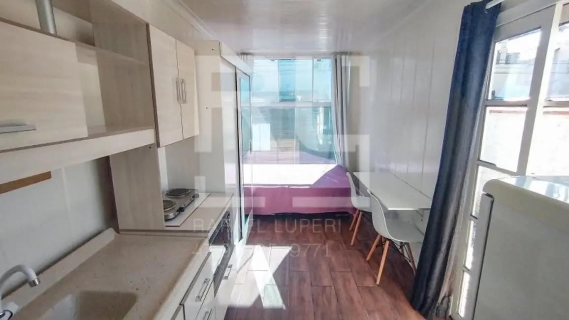 Kitnet com 1 quarto para alugar, 15m2 em Nações, Balneario Camboriu - SC - imagem 9 Foto 9 de Kitnet com 1 quarto para alugar, 15m2 em Nações, Balneario Camboriu - SC