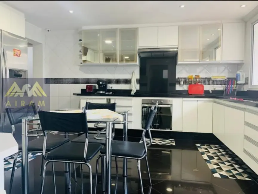 Foto 7 de Casa com 4 quartos à venda, 330m2 em Morada dos Pássaros, Barueri - SP