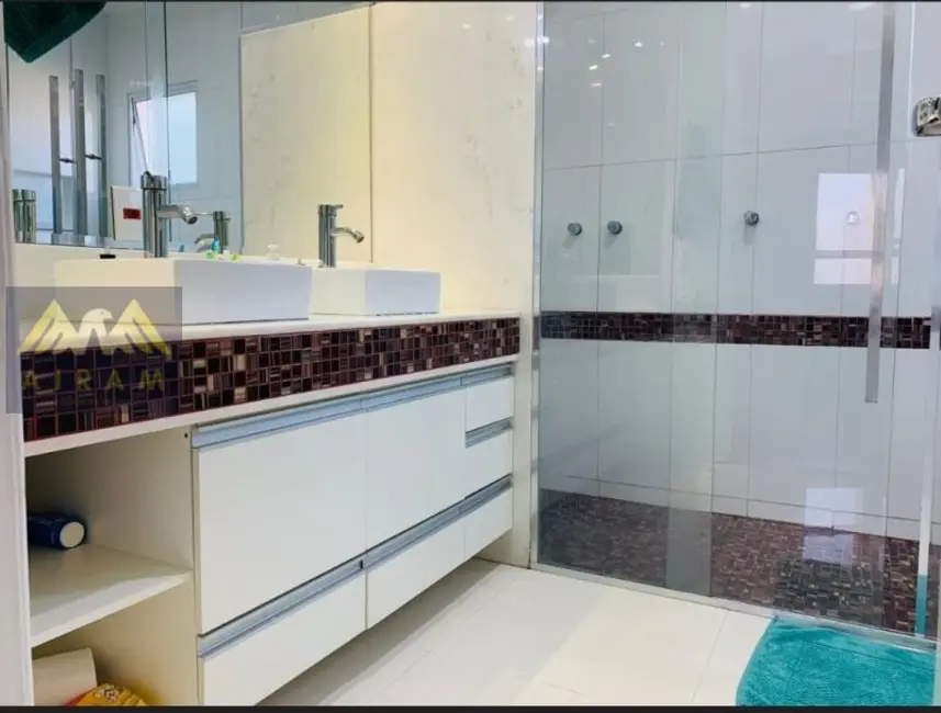 Foto 6 de Casa com 4 quartos à venda, 330m2 em Morada dos Pássaros, Barueri - SP