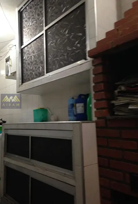 Casa com 3 quartos à venda, 220m2 em Pestana, Osasco - SP - imagem 5 Foto 5 de Casa com 3 quartos à venda, 220m2 em Pestana, Osasco - SP