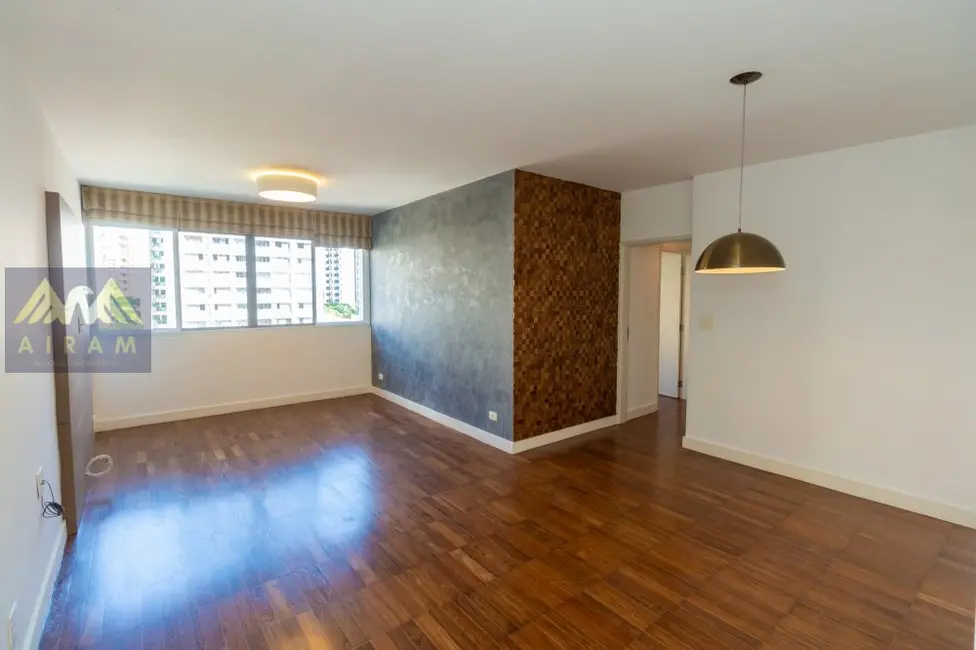 Apartamento com 2 quartos à venda, 89m2 em Vila Nova Conceição, São Paulo - SP - imagem 1 Foto 1 de Apartamento com 2 quartos à venda, 89m2 em Vila Nova Conceição, São Paulo - SP