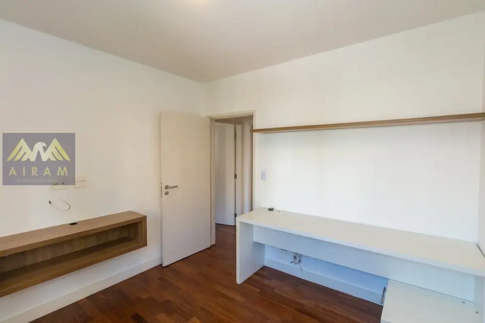 Apartamento com 2 quartos à venda, 89m2 em Vila Nova Conceição, São Paulo - SP - imagem 7 Foto 7 de Apartamento com 2 quartos à venda, 89m2 em Vila Nova Conceição, São Paulo - SP