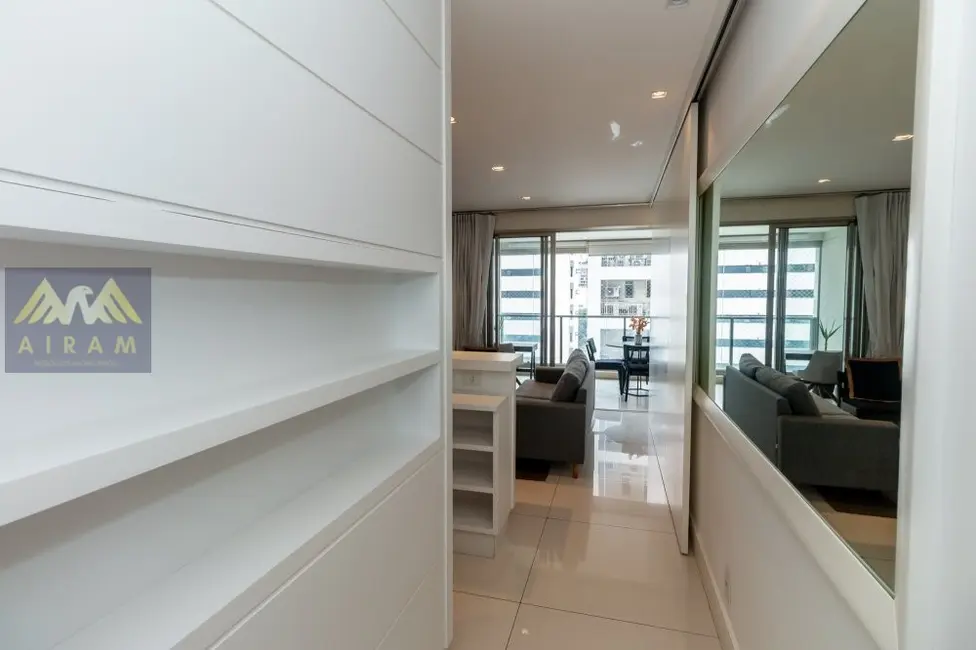 Apartamento com 1 quarto à venda, 62m2 em Jardim Europa, São Paulo - SP - imagem 6 Foto 6 de Apartamento com 1 quarto à venda, 62m2 em Jardim Europa, São Paulo - SP