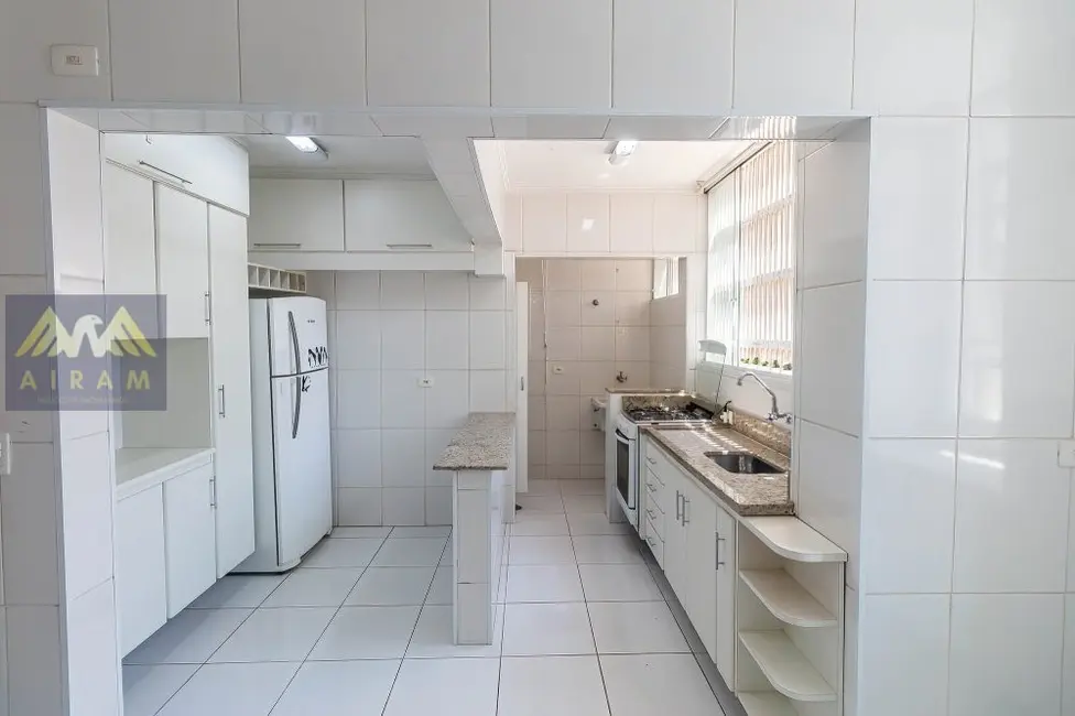 Foto 6 de Apartamento com 2 quartos à venda, 103m2 em Itaim Bibi, São Paulo - SP