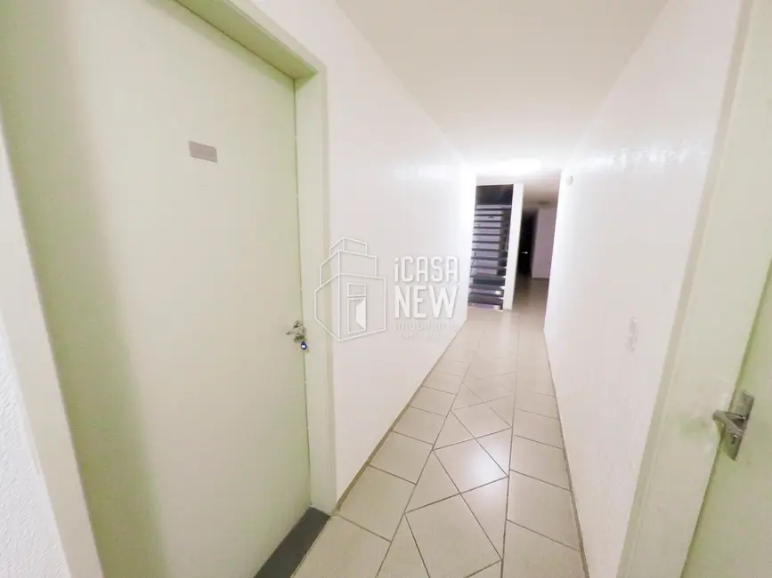 Foto 2 de Apartamento com 2 quartos à venda, 43m2 em Novo Mundo, Curitiba - PR