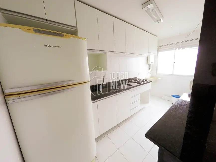 Foto 3 de Apartamento com 2 quartos à venda, 52m2 em Novo Mundo, Curitiba - PR
