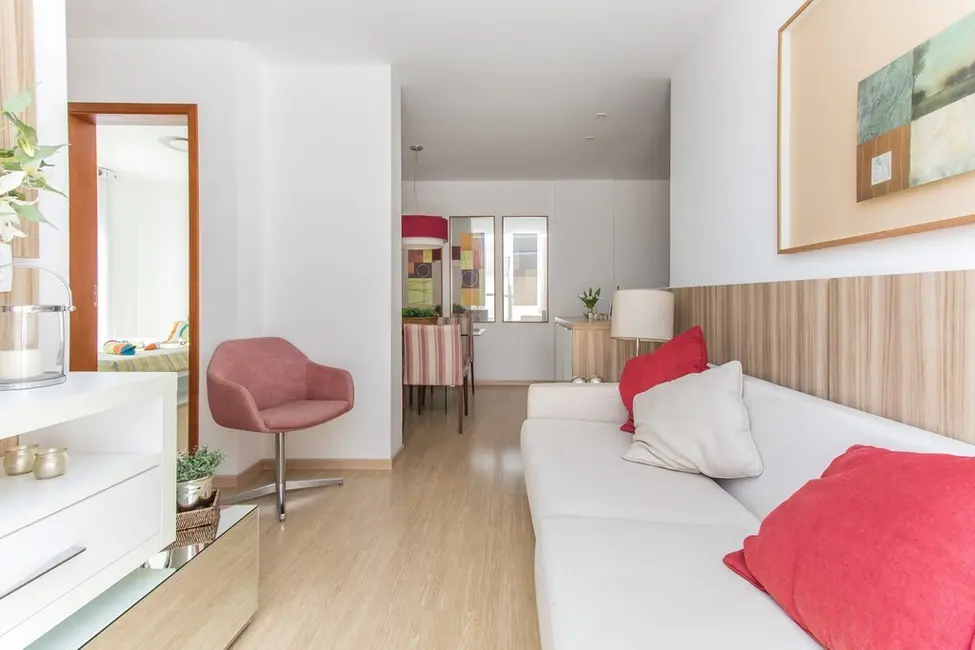 Foto 3 de Apartamento com 2 quartos à venda, 56m2 em Hauer, Curitiba - PR