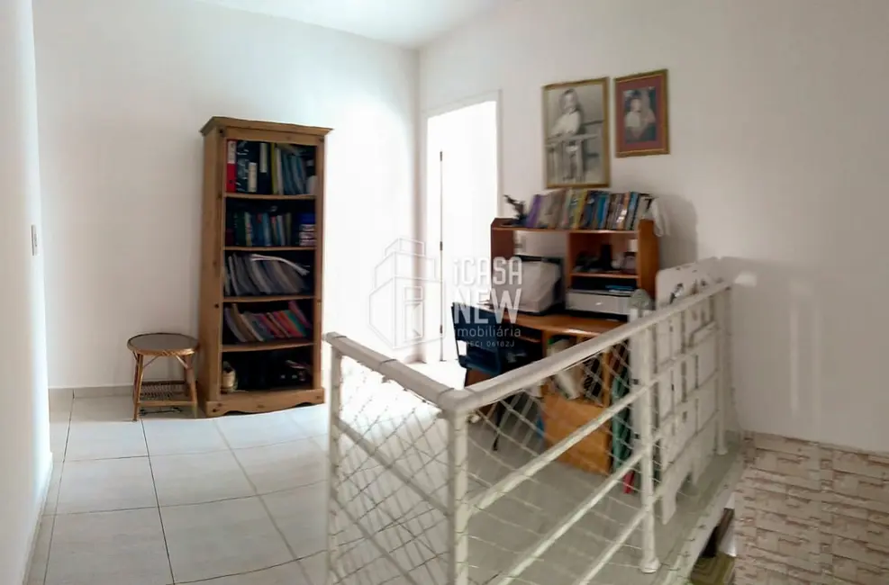 Foto 6 de Casa com 2 quartos à venda, 110m2 em Abranches, Curitiba - PR