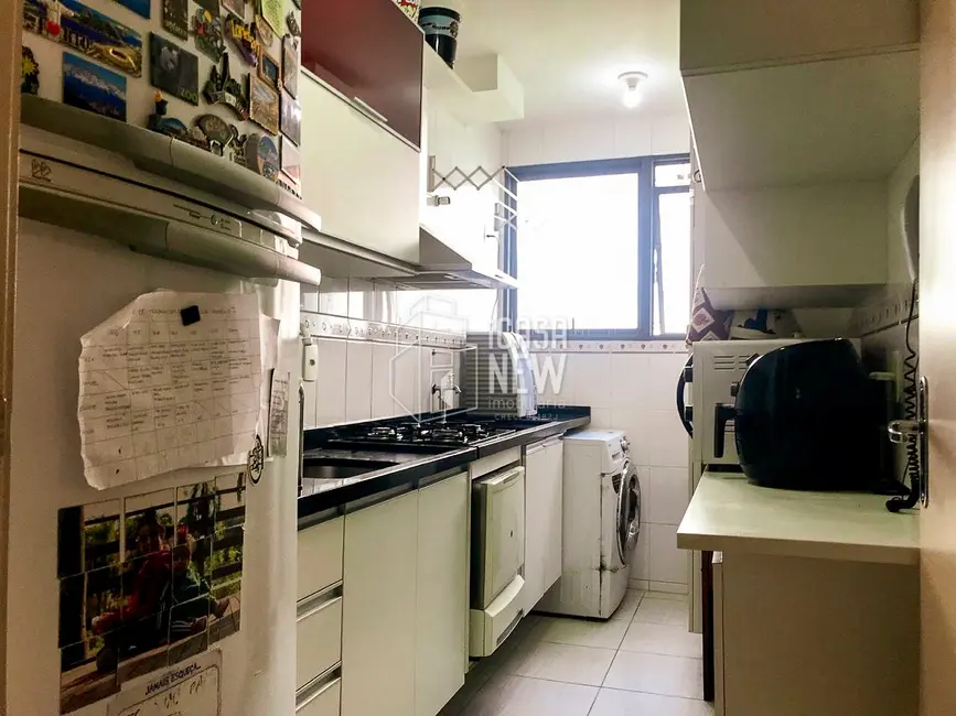 Foto 2 de Apartamento com 3 quartos à venda, 62m2 em Boqueirão, Curitiba - PR