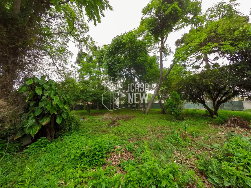 Terreno / Lote à venda, 3882m2 em Hauer, Curitiba - PR - imagem 3 Foto 3 de Terreno / Lote à venda, 3882m2 em Hauer, Curitiba - PR