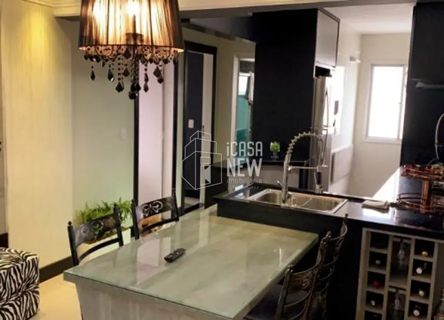 Apartamento com 2 quartos à venda, 54m2 em Capão Raso, Curitiba - PR - imagem 7 Foto 7 de Apartamento com 2 quartos à venda, 54m2 em Capão Raso, Curitiba - PR