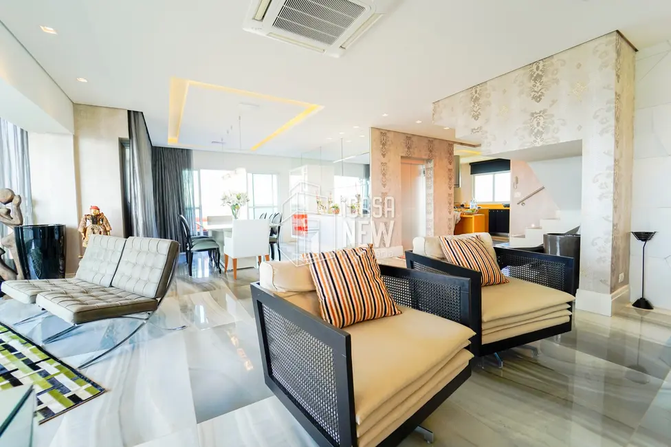 Foto 5 de Apartamento com 3 quartos à venda, 308m2 em Curitiba - PR