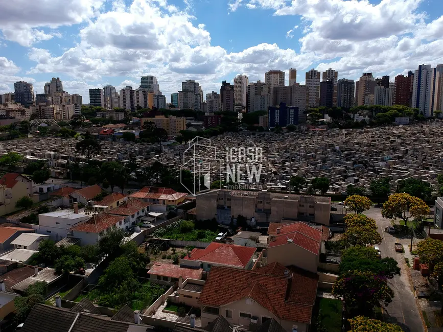 Terreno / Lote à venda, 1062m2 em Água Verde, Curitiba - PR - imagem 7 Foto 7 de Terreno / Lote à venda, 1062m2 em Água Verde, Curitiba - PR