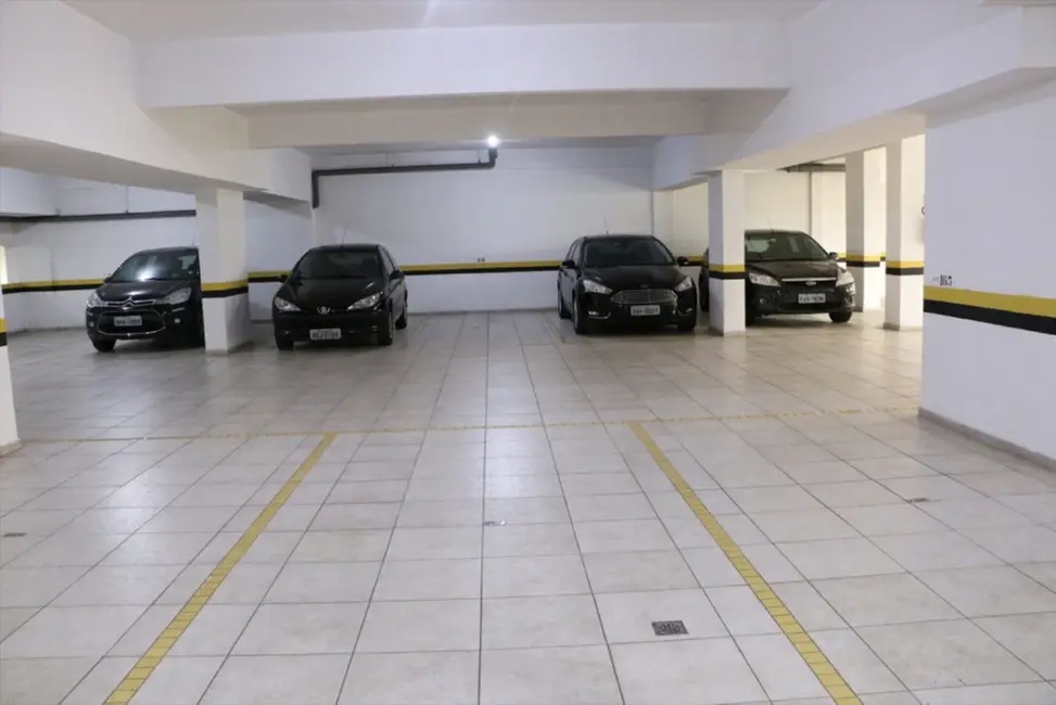 Foto 5 de Apartamento com 2 quartos à venda, 81m2 em Batel, Curitiba - PR