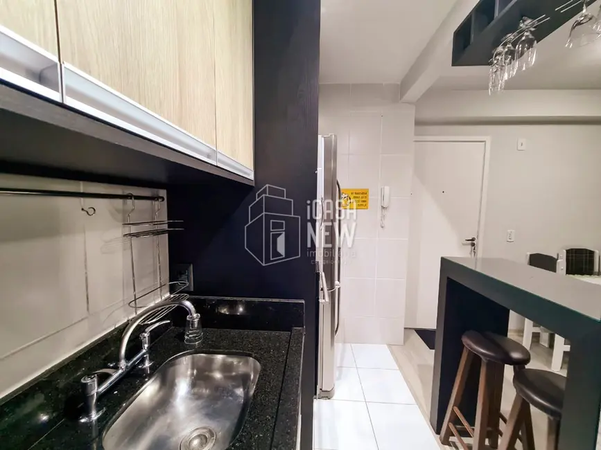 Foto 6 de Apartamento com 2 quartos à venda, 45m2 em Pinheirinho, Curitiba - PR