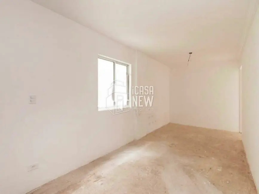 Foto 7 de Apartamento com 3 quartos à venda, 61m2 em Capão Raso, Curitiba - PR