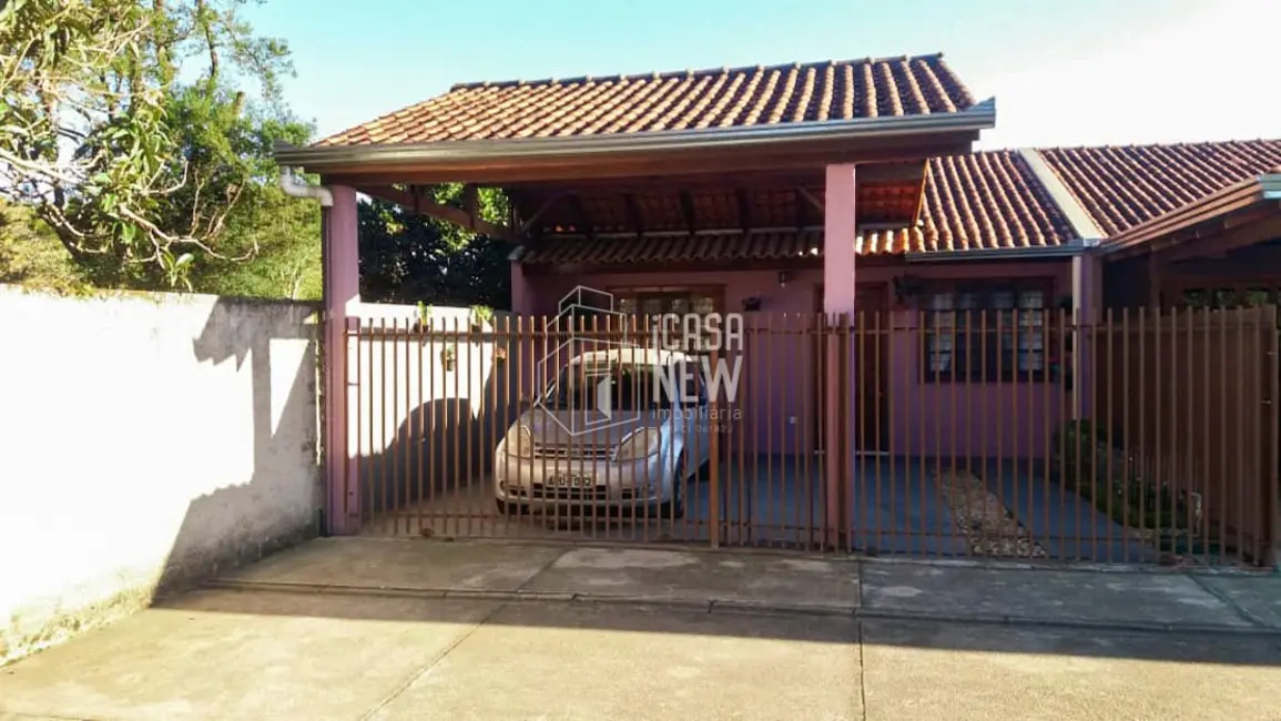 Foto 2 de Casa de Condomínio com 3 quartos à venda, 67m2 em Guaraituba, Colombo - PR