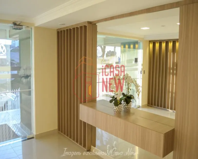 Apartamento com 2 quartos à venda, 47m2 em Capão Raso, Curitiba - PR - imagem 3 Foto 3 de Apartamento com 2 quartos à venda, 47m2 em Capão Raso, Curitiba - PR