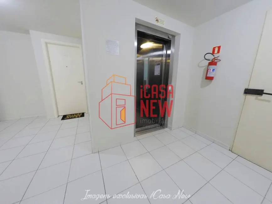 Foto 3 de Apartamento com 3 quartos à venda, 61m2 em Pinheirinho, Curitiba - PR