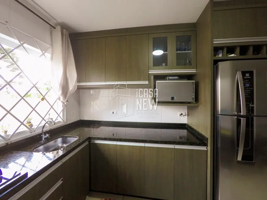 Apartamento com 2 quartos à venda e para alugar, 47m2 em Santo Antônio, Sao Jose Dos Pinhais - PR - imagem 5 Foto 5 de Apartamento com 2 quartos à venda e para alugar, 47m2 em Santo Antônio, Sao Jose Dos Pinhais - PR