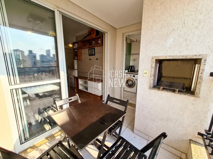 Foto 7 de Apartamento com 2 quartos à venda, 74m2 em Água Verde, Curitiba - PR