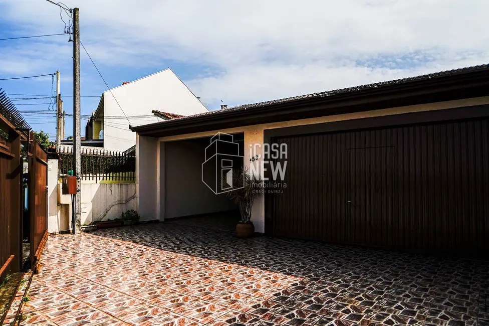 Casa com 4 quartos à venda, 462m2 em Guaíra, Curitiba - PR - imagem 5 Foto 5 de Casa com 4 quartos à venda, 462m2 em Guaíra, Curitiba - PR