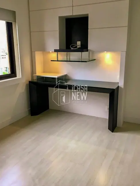 Foto 4 de Apartamento com 3 quartos à venda, 140m2 em Água Verde, Curitiba - PR