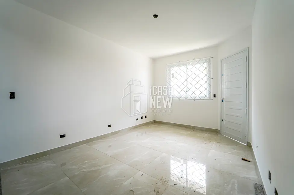 Foto 2 de Sobrado com 3 quartos à venda, 119m2 em Sítio Cercado, Curitiba - PR