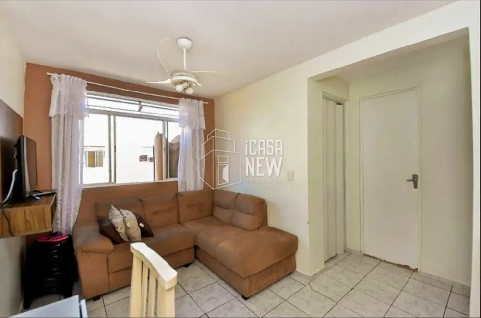 Apartamento com 2 quartos à venda, 48m2 em Sítio Cercado, Curitiba - PR - imagem 3 Foto 3 de Apartamento com 2 quartos à venda, 48m2 em Sítio Cercado, Curitiba - PR