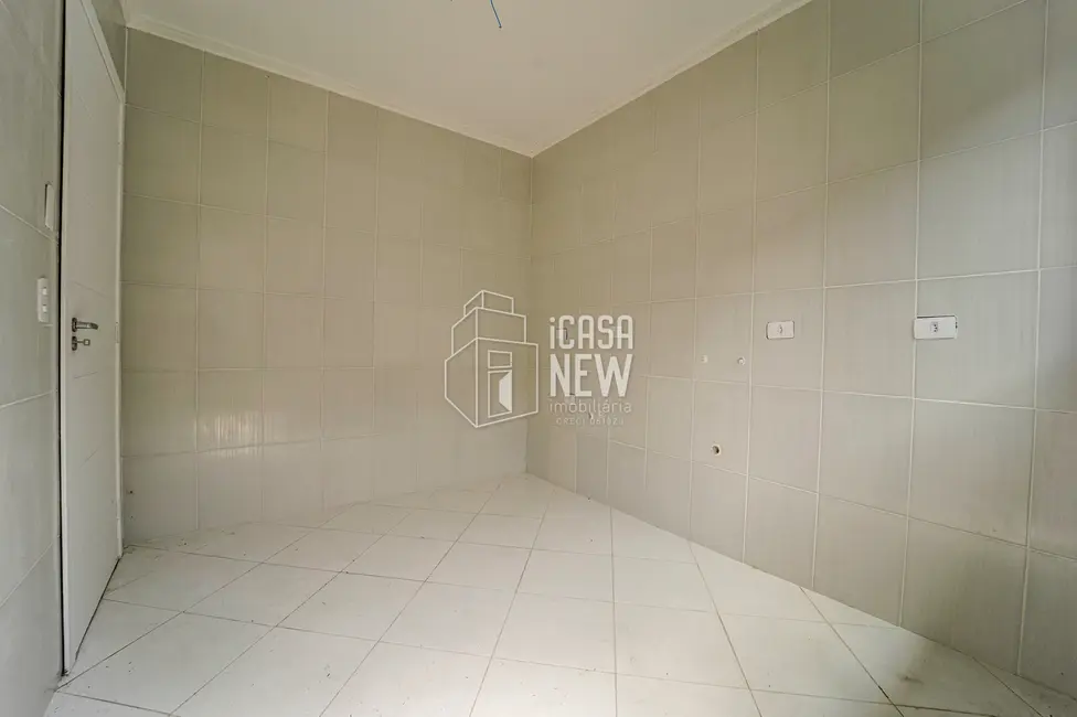 Sobrado com 3 quartos à venda, 171m2 em Boqueirão, Curitiba - PR - imagem 8 Foto 8 de Sobrado com 3 quartos à venda, 171m2 em Boqueirão, Curitiba - PR