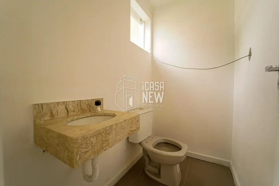 Sobrado com 3 quartos à venda, 171m2 em Boqueirão, Curitiba - PR - imagem 5 Foto 5 de Sobrado com 3 quartos à venda, 171m2 em Boqueirão, Curitiba - PR