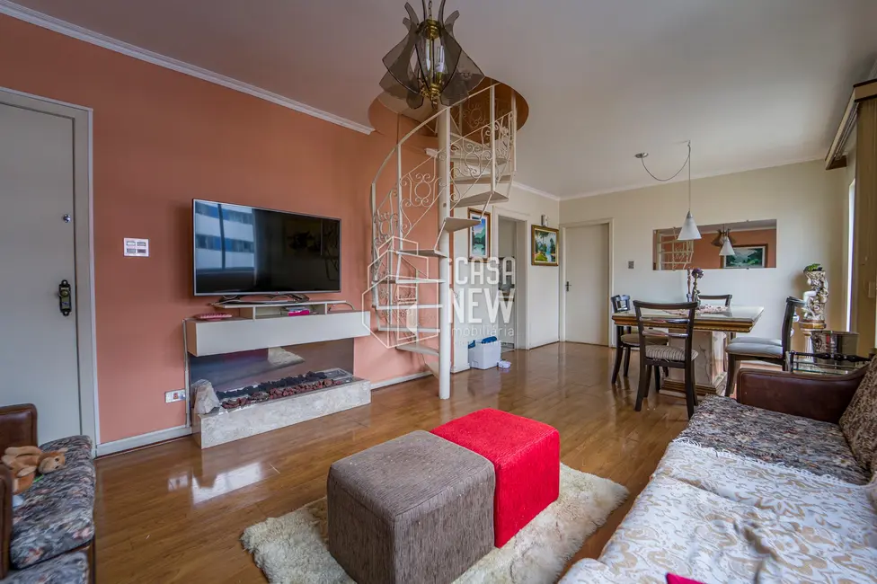 Foto 2 de Apartamento com 3 quartos à venda, 230m2 em Água Verde, Curitiba - PR