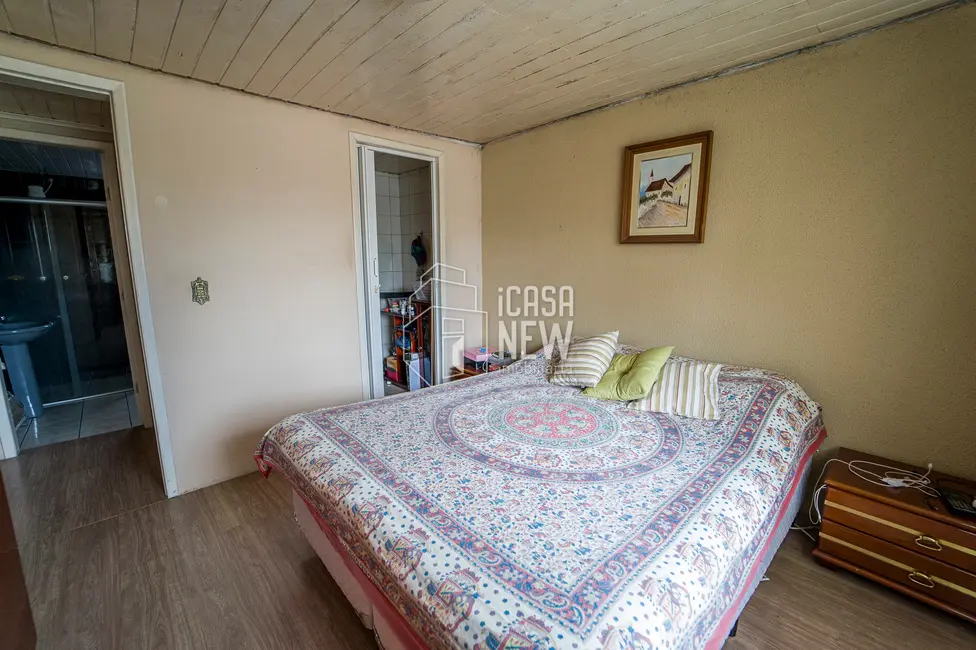 Sobrado com 5 quartos à venda, 178m2 em Cidade Industrial, Curitiba - PR - imagem 5 Foto 5 de Sobrado com 5 quartos à venda, 178m2 em Cidade Industrial, Curitiba - PR