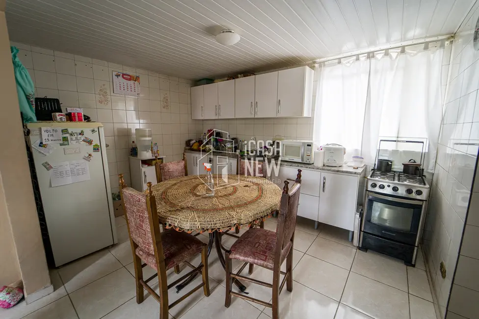 Sobrado com 5 quartos à venda, 178m2 em Cidade Industrial, Curitiba - PR - imagem 3 Foto 3 de Sobrado com 5 quartos à venda, 178m2 em Cidade Industrial, Curitiba - PR