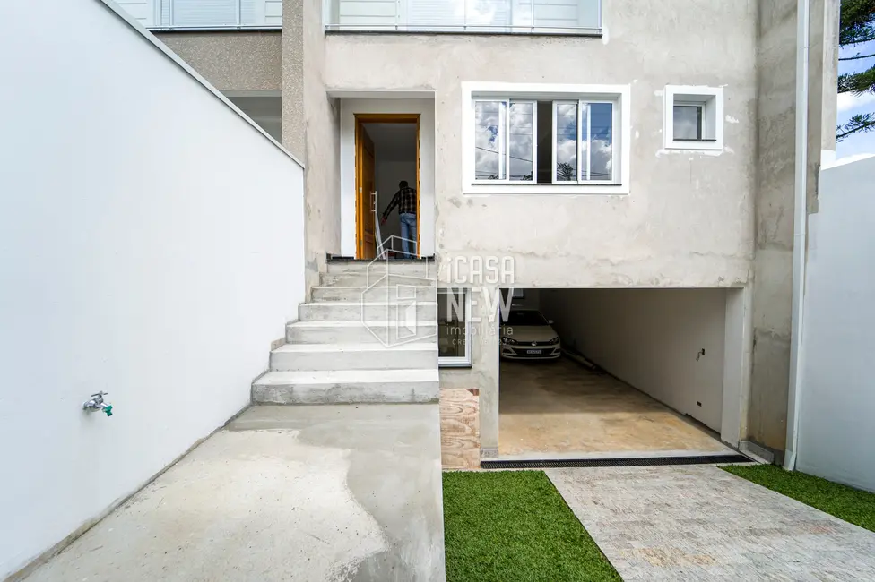 Sobrado com 5 quartos à venda, 270m2 em Cachoeira, Curitiba - PR - imagem 9 Foto 9 de Sobrado com 5 quartos à venda, 270m2 em Cachoeira, Curitiba - PR