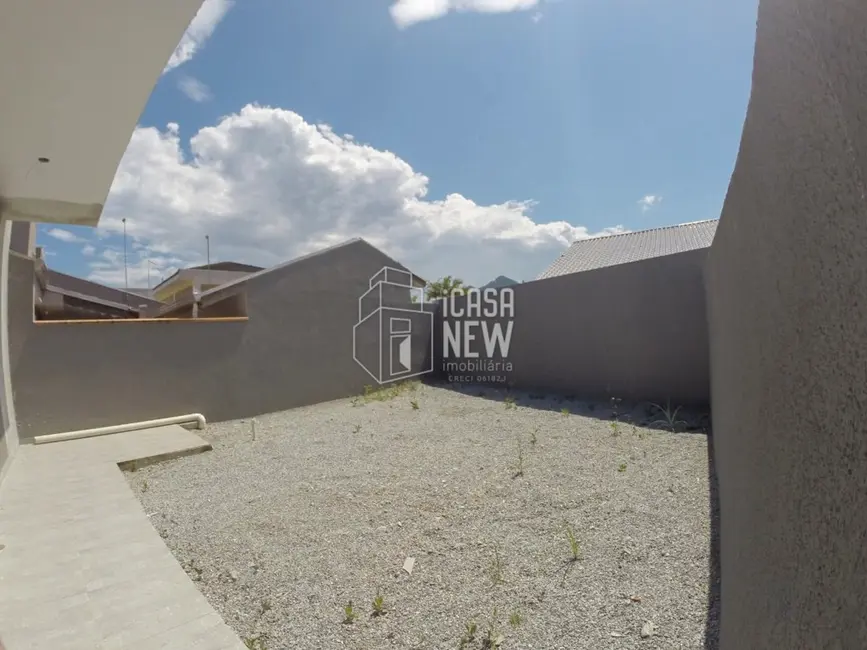 Foto 6 de Casa com 3 quartos à venda, 65m2 em Matinhos - PR