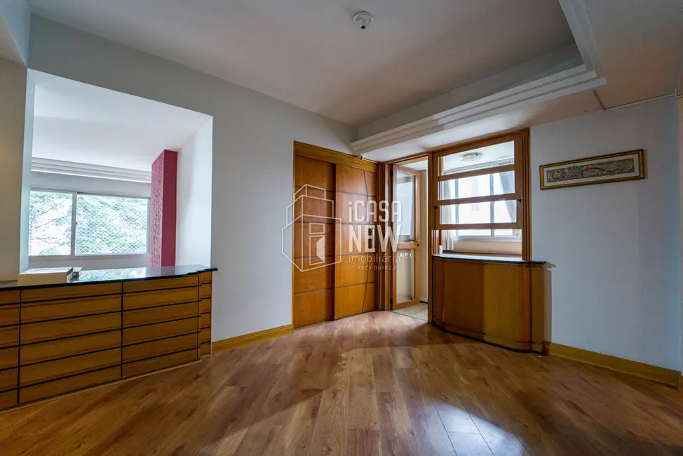 Foto 9 de Apartamento com 5 quartos à venda, 187m2 em Bigorrilho, Curitiba - PR