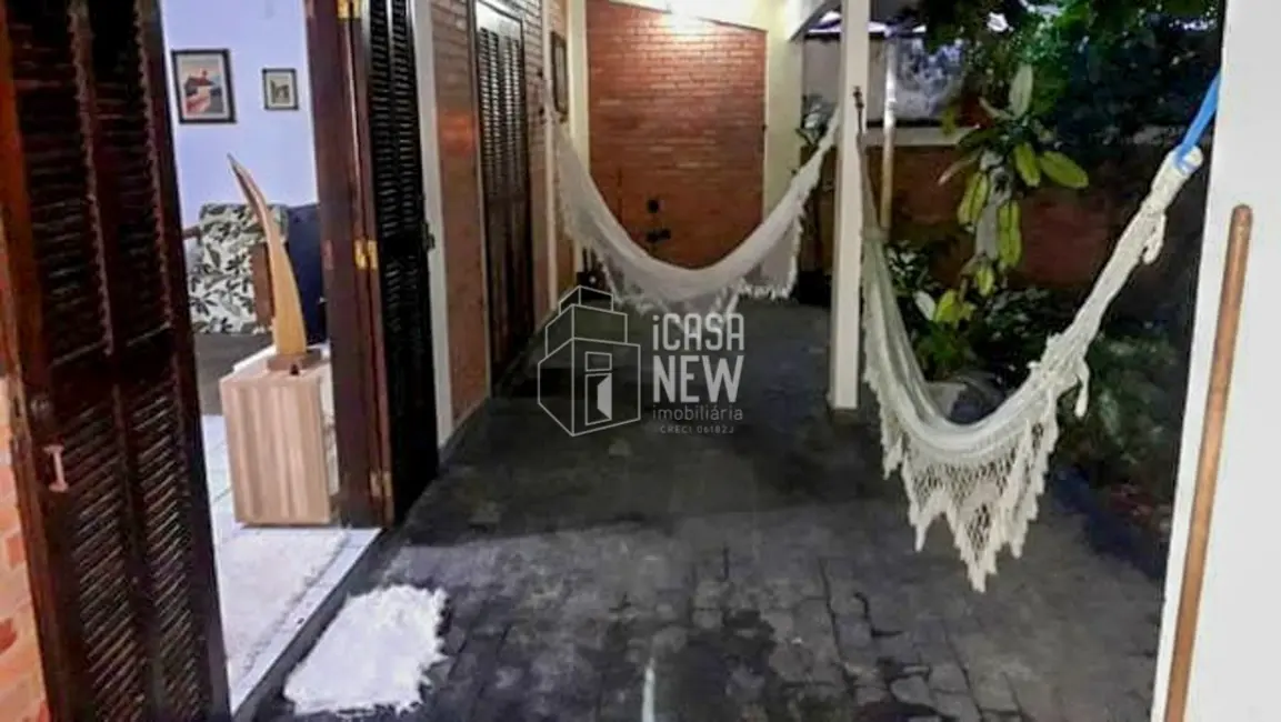 Foto 6 de Casa com 4 quartos à venda, 209m2 em Guaratuba - PR