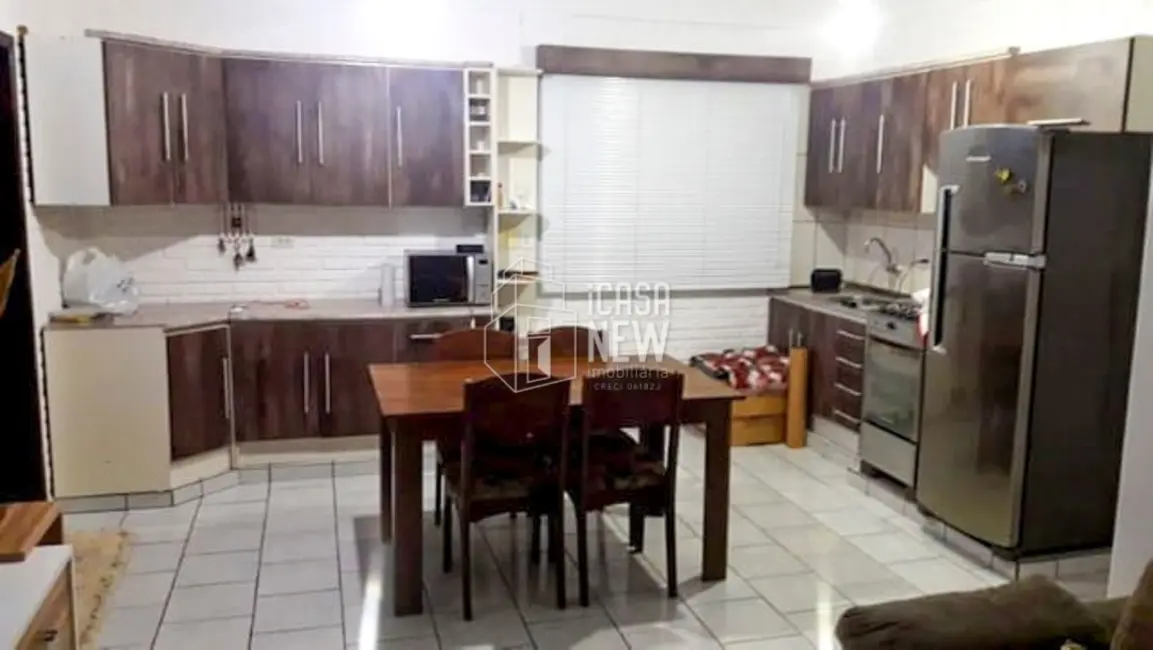 Foto 7 de Casa com 4 quartos à venda, 209m2 em Guaratuba - PR