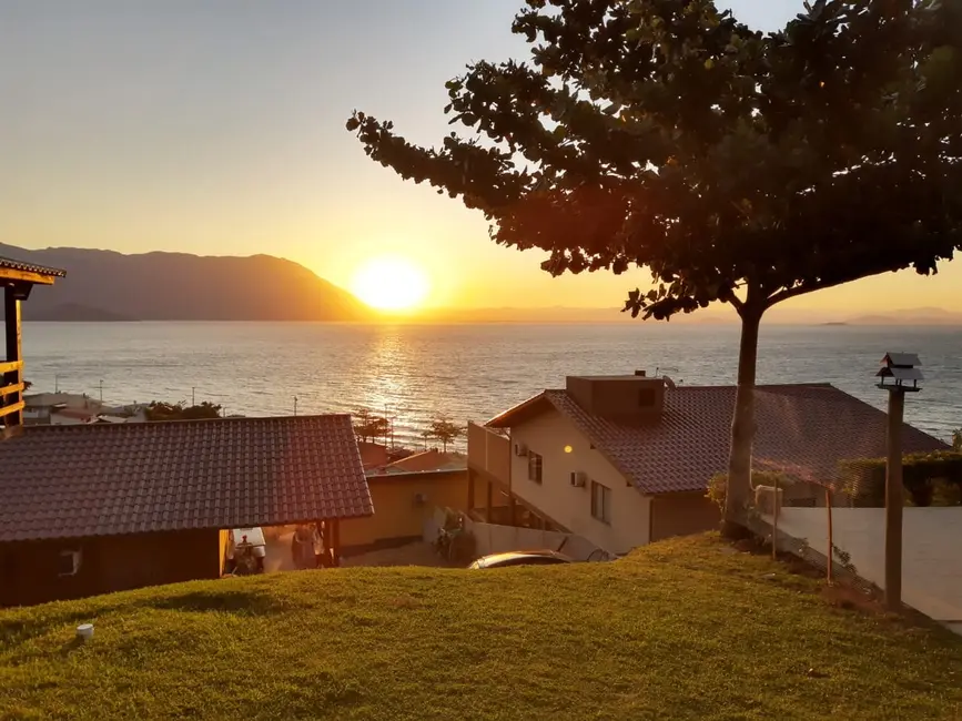 Foto 3 de Casa com 5 quartos à venda, 300m2 em Ribeirão da Ilha, Florianopolis - SC