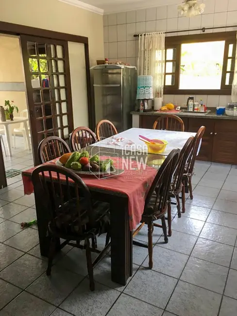 Foto 3 de Casa com 3 quartos à venda, 160m2 em Matinhos - PR