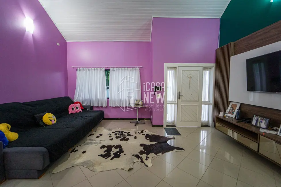 Casa com 5 quartos à venda, 406m2 em São Domingos, Sao Jose Dos Pinhais - PR - imagem 9 Foto 9 de Casa com 5 quartos à venda, 406m2 em São Domingos, Sao Jose Dos Pinhais - PR