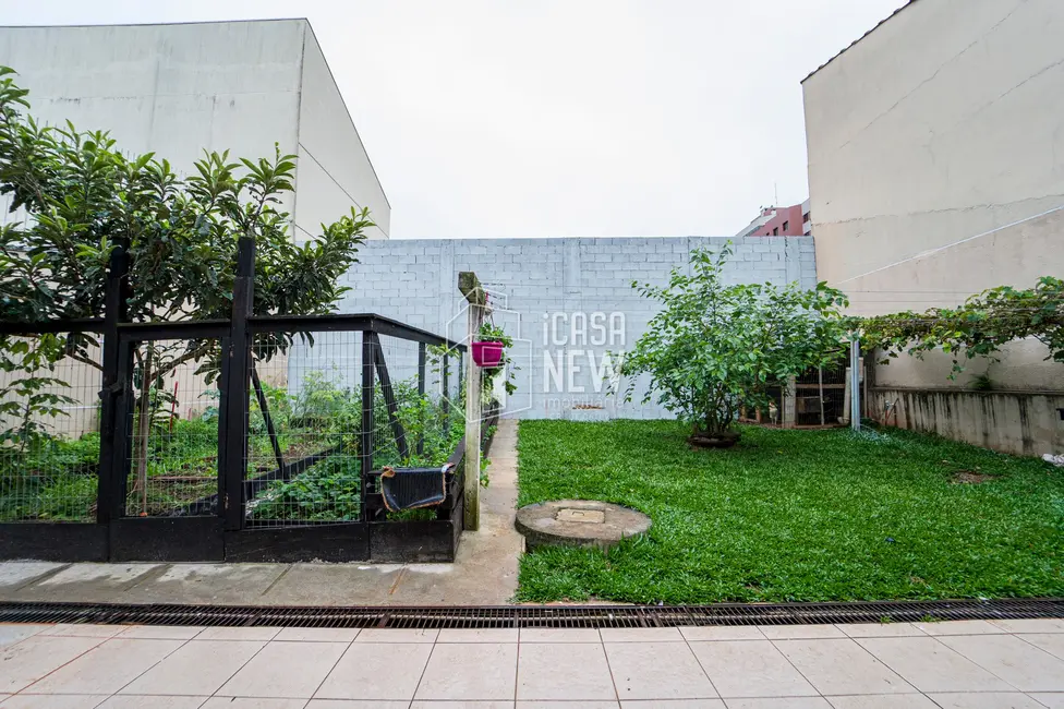 Casa com 5 quartos à venda, 406m2 em São Domingos, Sao Jose Dos Pinhais - PR - imagem 3 Foto 3 de Casa com 5 quartos à venda, 406m2 em São Domingos, Sao Jose Dos Pinhais - PR