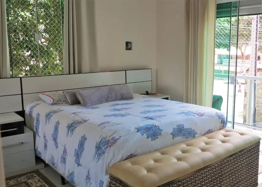 Foto 7 de Sobrado com 13 quartos à venda, 685m2 em Camboriu - SC