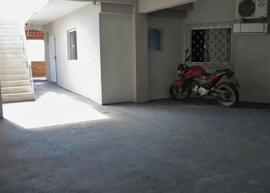 Foto 5 de Sobrado com 13 quartos à venda, 685m2 em Camboriu - SC