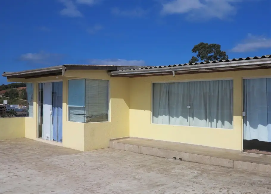 Foto 3 de Sobrado com 13 quartos à venda, 685m2 em Camboriu - SC