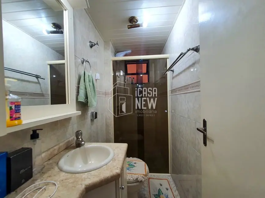 Foto 9 de Apartamento com 3 quartos à venda, 52m2 em Fazendinha, Curitiba - PR