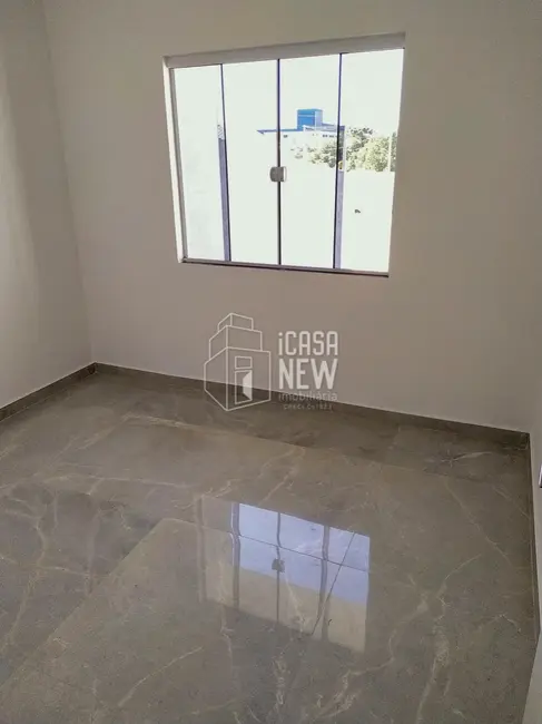 Casa com 3 quartos à venda, 149m2 em Fazenda Rio Grande - PR - imagem 4 Foto 4 de Casa com 3 quartos à venda, 149m2 em Fazenda Rio Grande - PR