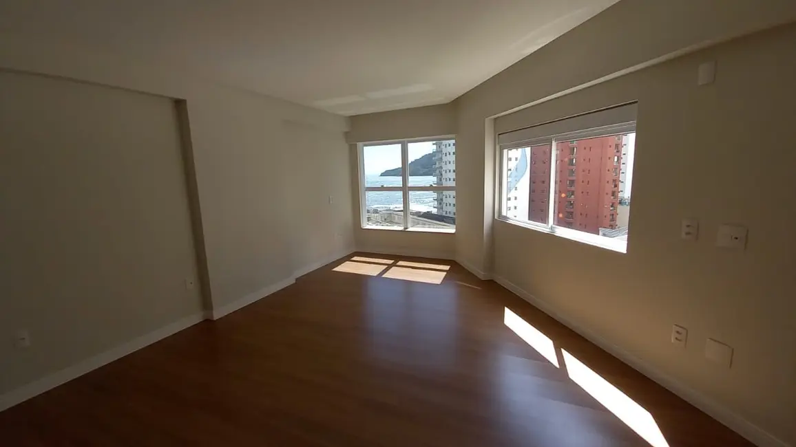 Foto 5 de Apartamento com 3 quartos à venda, 136m2 em Centro, Balneario Camboriu - SC