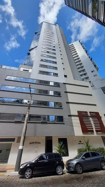 Foto 1 de Apartamento com 3 quartos à venda, 136m2 em Centro, Balneario Camboriu - SC